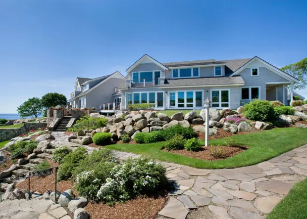 Sv multi family accordion market mixed